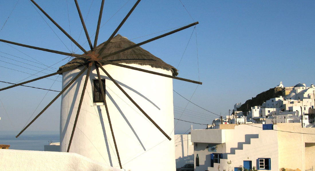 Windmill for rent in Serifos